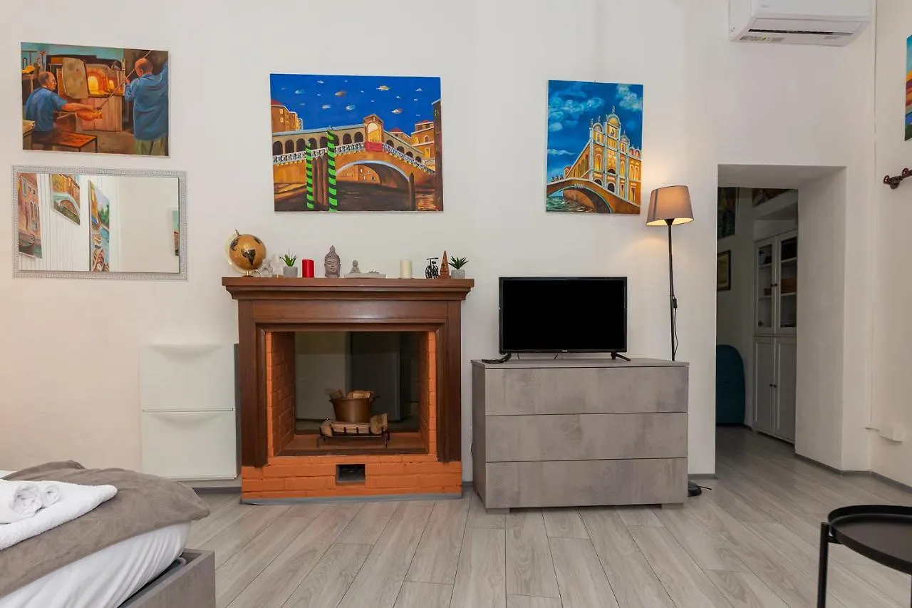 מילאנו Art Design Apartment - City Center