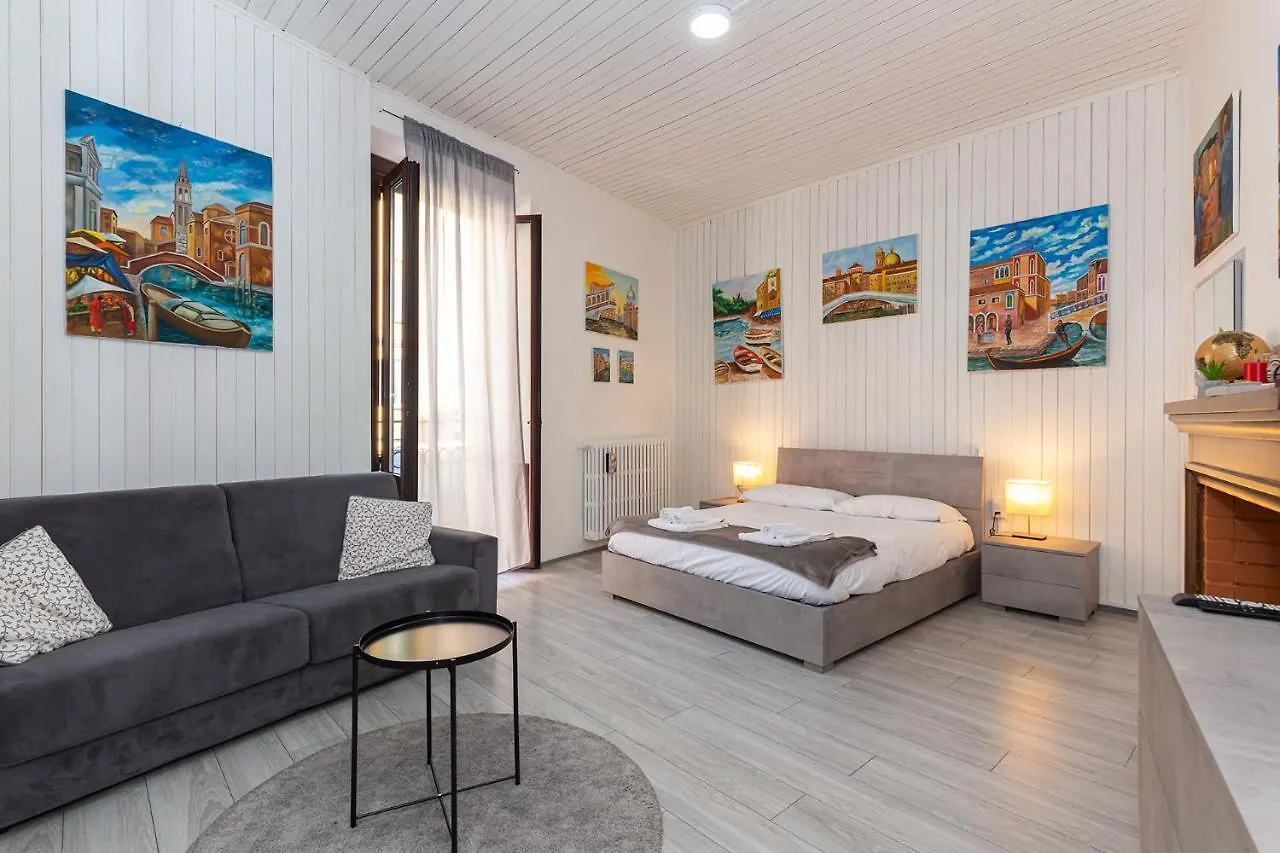 מילאנו Art Design Apartment - City Center