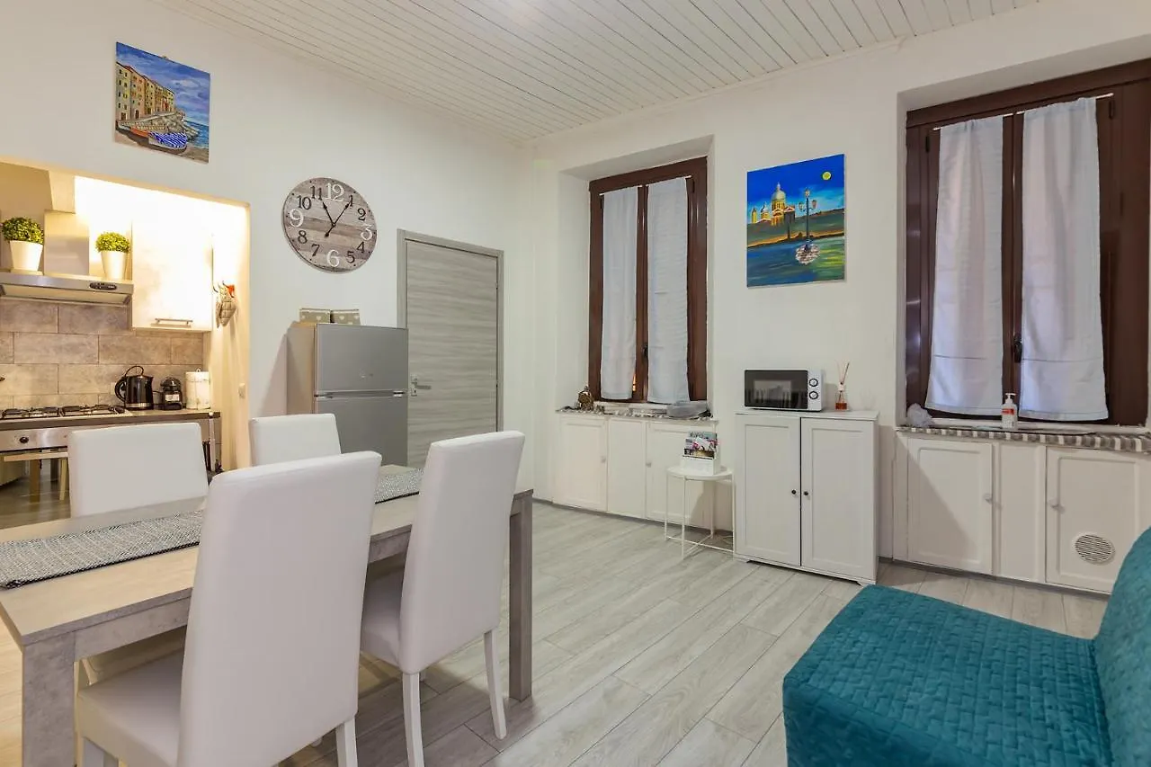 מילאנו Art Design Apartment - City Center 0*,  איטליה