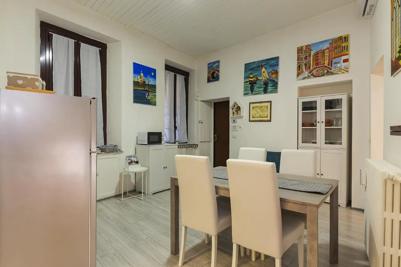 מילאנו Art Design Apartment - City Center
